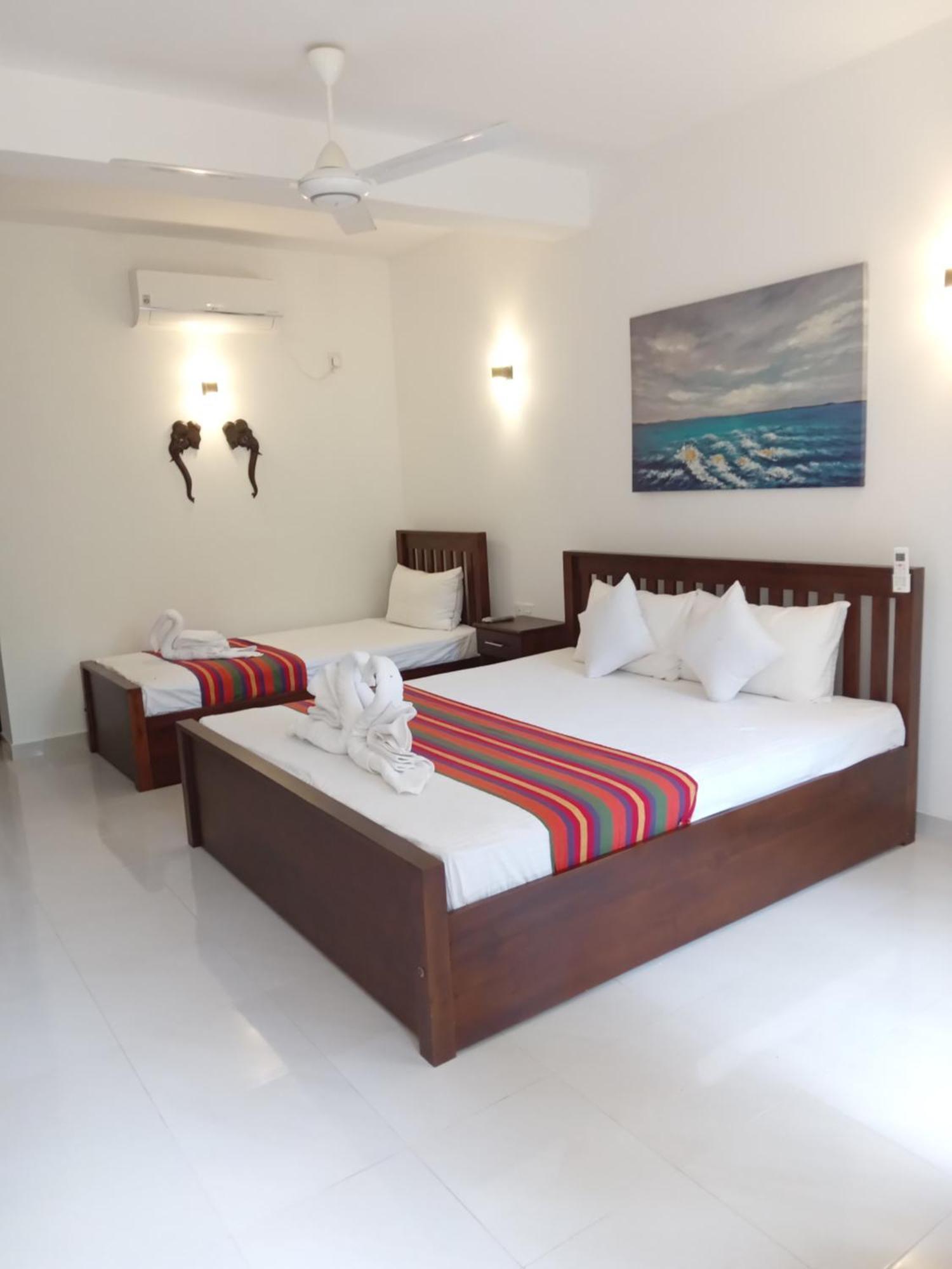 White Rose Safari Home Stay 우다왈라웨 외부 사진