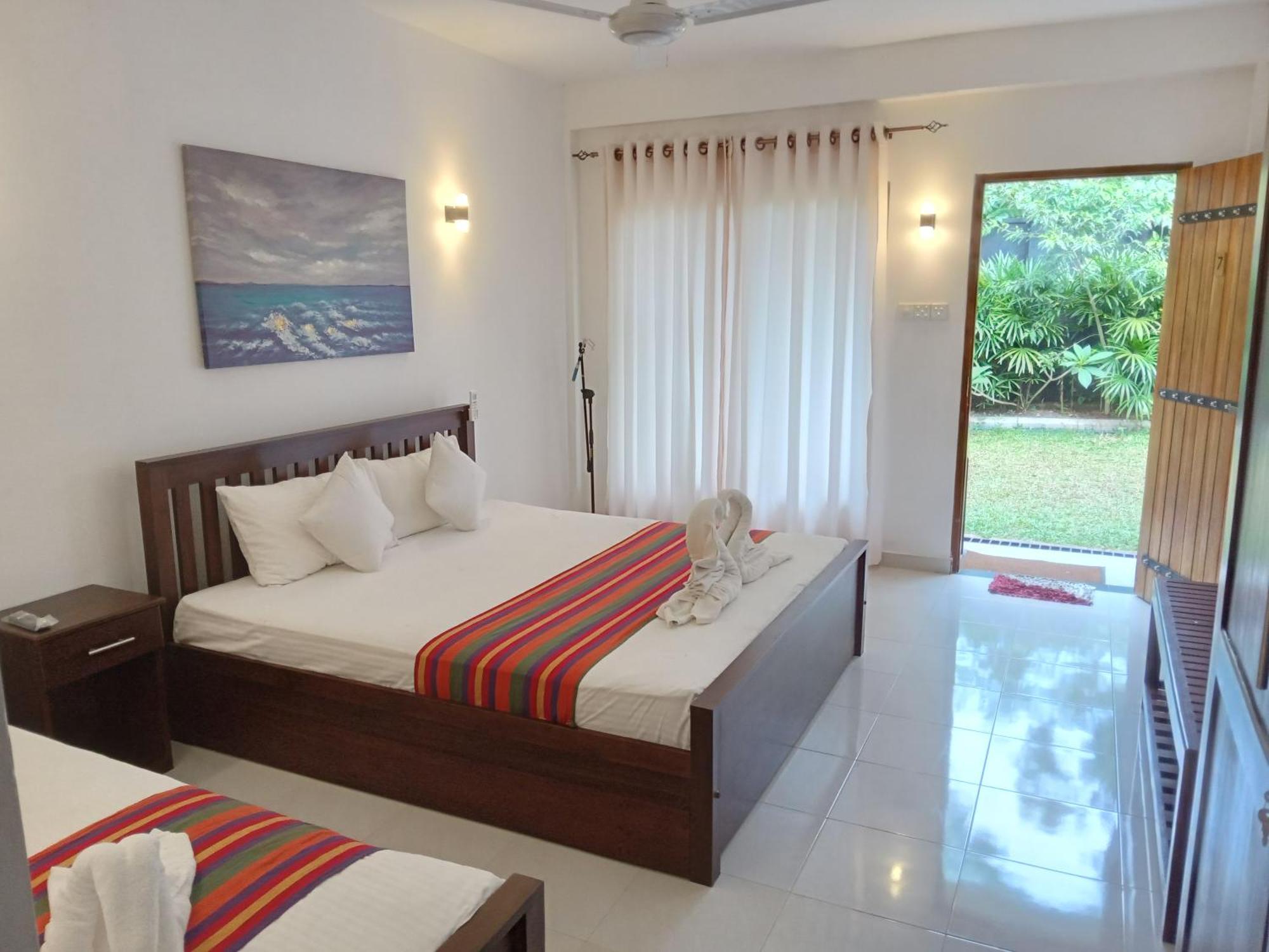 White Rose Safari Home Stay 우다왈라웨 외부 사진